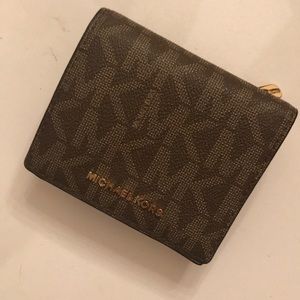 Michael Kors wallet